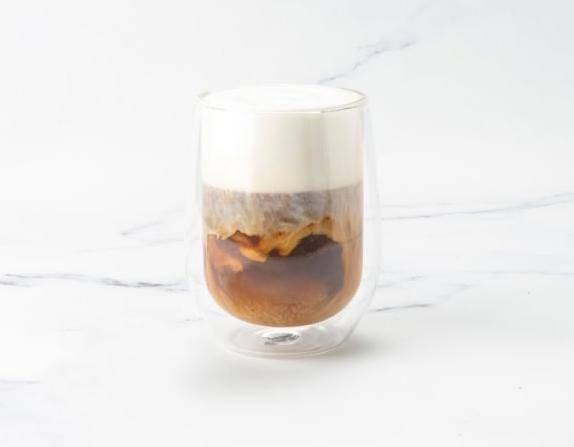 Фреддо с мороженым каламанси-маракуйя